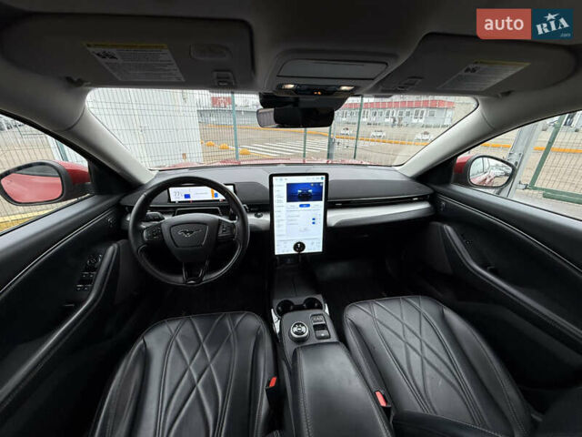 Червоний Форд Mustang Mach-E, об'ємом двигуна 0 л та пробігом 54 тис. км за 25990 $, фото 18 на Automoto.ua
