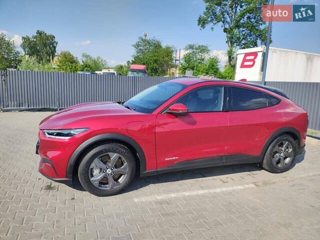 Красный Форд Mustang Mach-E, объемом двигателя 0 л и пробегом 52 тыс. км за 22500 $, фото 1 на Automoto.ua