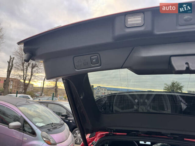 Форд Mustang Mach-E 2021 у Тернополі на Automoto.ua Червоний Форд Mustang Mach-E, об'ємом двигуна 0 л та пробігом 199 тис. км за 25000 $, фото 12 на Automoto.ua