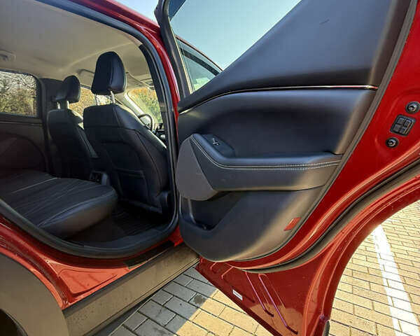 Червоний Форд Mustang Mach-E, об'ємом двигуна 0 л та пробігом 71 тис. км за 25000 $, фото 13 на Automoto.ua