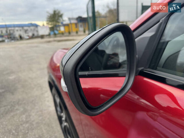 Форд Mustang Mach-E 2021 у Тернополі на Automoto.ua Червоний Форд Mustang Mach-E, об'ємом двигуна 0 л та пробігом 199 тис. км за 25000 $, фото 4 на Automoto.ua