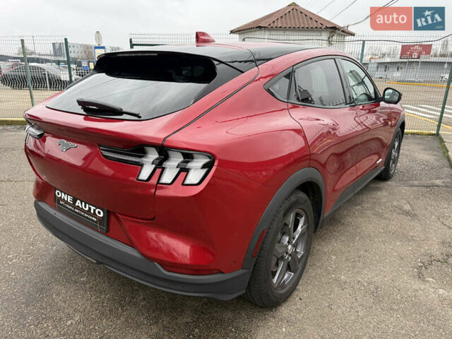 Червоний Форд Mustang Mach-E, об'ємом двигуна 0 л та пробігом 54 тис. км за 25990 $, фото 5 на Automoto.ua