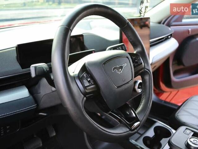 Красный Форд Mustang Mach-E, объемом двигателя 0 л и пробегом 62 тыс. км за 27500 $, фото 39 на Automoto.ua