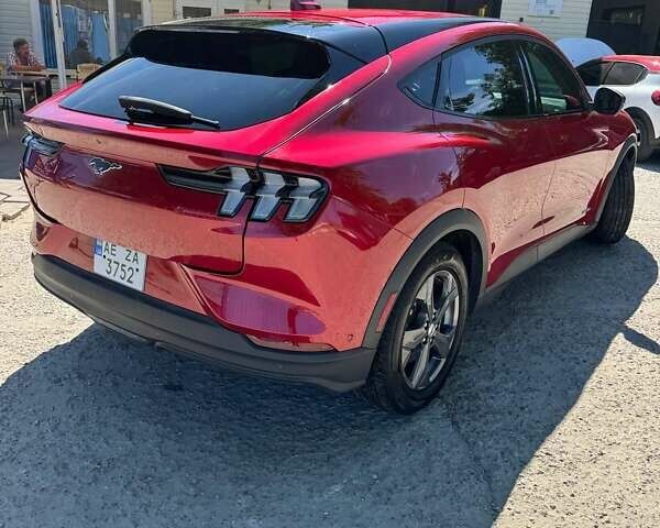 Красный Форд Mustang Mach-E, объемом двигателя 0 л и пробегом 62 тыс. км за 27500 $, фото 11 на Automoto.ua