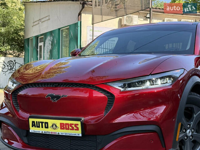 Червоний Форд Mustang Mach-E, об'ємом двигуна 0 л та пробігом 63 тис. км за 28300 $, фото 2 на Automoto.ua