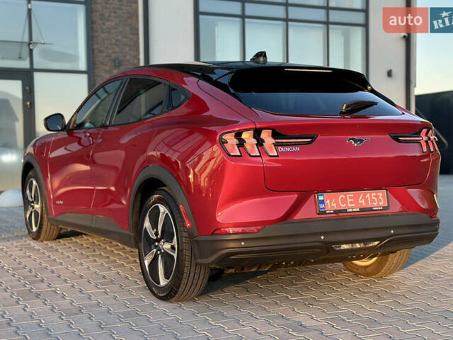 Красный Форд Mustang Mach-E, объемом двигателя 0 л и пробегом 98 тыс. км за 19950 $, фото 22 на Automoto.ua