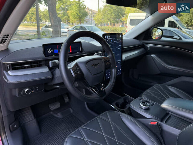 Червоний Форд Mustang Mach-E, об'ємом двигуна 0 л та пробігом 63 тис. км за 28300 $, фото 19 на Automoto.ua