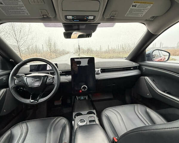 Красный Форд Mustang Mach-E, объемом двигателя 0 л и пробегом 52 тыс. км за 25500 $, фото 14 на Automoto.ua