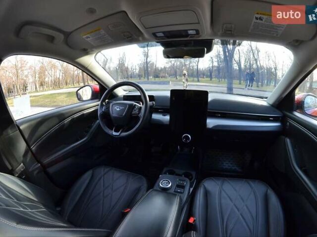 Красный Форд Mustang Mach-E, объемом двигателя 0 л и пробегом 62 тыс. км за 27500 $, фото 54 на Automoto.ua