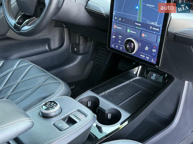 Червоний Форд Mustang Mach-E, об'ємом двигуна 0 л та пробігом 63 тис. км за 28300 $, фото 36 на Automoto.ua