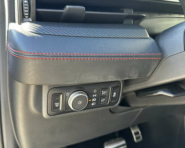 Червоний Форд Mustang Mach-E, об'ємом двигуна 0 л та пробігом 45 тис. км за 25000 $, фото 9 на Automoto.ua