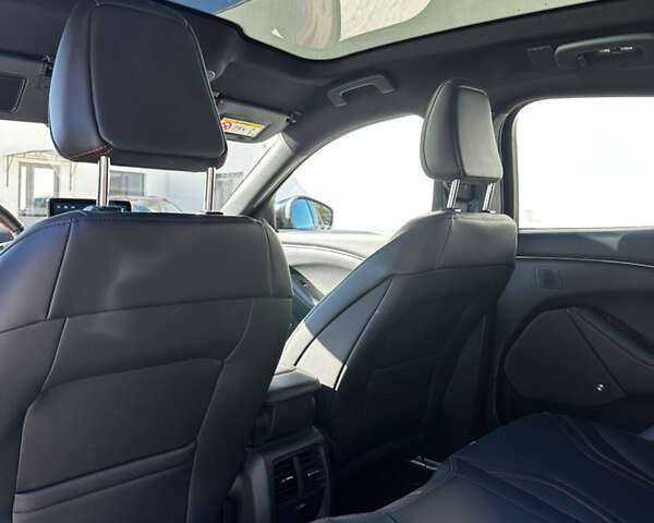 Червоний Форд Mustang Mach-E, об'ємом двигуна 0 л та пробігом 45 тис. км за 25000 $, фото 13 на Automoto.ua