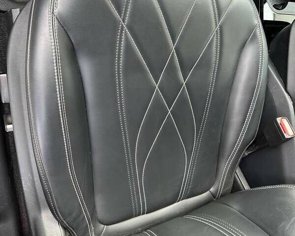 Красный Форд Mustang Mach-E, объемом двигателя 0 л и пробегом 69 тыс. км за 19990 $, фото 18 на Automoto.ua