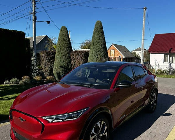 Форд Mustang Mach-E 2022 в Луцке на Automoto.ua Красный Форд Mustang Mach-E, объемом двигателя 0 л и пробегом 45 тыс. км за 27200 $, фото 1 на Automoto.ua
