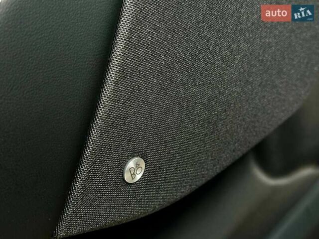 Красный Форд Mustang Mach-E, объемом двигателя 0 л и пробегом 14 тыс. км за 30999 $, фото 27 на Automoto.ua