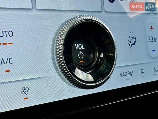 Красный Форд Mustang Mach-E, объемом двигателя 0 л и пробегом 14 тыс. км за 30999 $, фото 47 на Automoto.ua