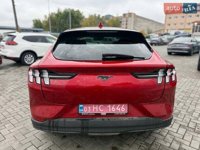 Красный Форд Mustang Mach-E, объемом двигателя 0 л и пробегом 107 тыс. км за 19500 $, фото 17 на Automoto.ua