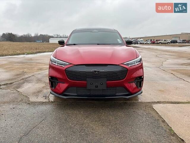 Красный Форд Mustang Mach-E, объемом двигателя 0 л и пробегом 21 тыс. км за 16500 $, фото 1 на Automoto.ua