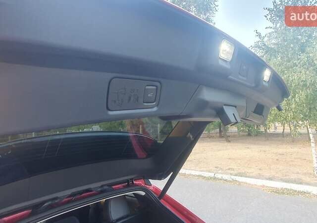 Красный Форд Mustang Mach-E, объемом двигателя 0 л и пробегом 17 тыс. км за 34000 $, фото 8 на Automoto.ua