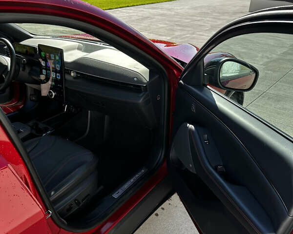 Червоний Форд Mustang Mach-E, об'ємом двигуна 0 л та пробігом 45 тис. км за 25000 $, фото 17 на Automoto.ua