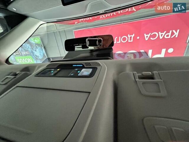 Красный Форд Mustang Mach-E, объемом двигателя 0 л и пробегом 80 тыс. км за 26500 $, фото 16 на Automoto.ua