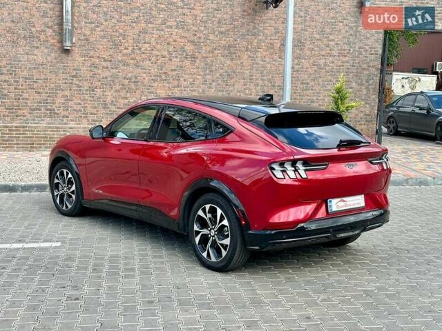 Красный Форд Mustang Mach-E, объемом двигателя 0 л и пробегом 14 тыс. км за 30999 $, фото 16 на Automoto.ua