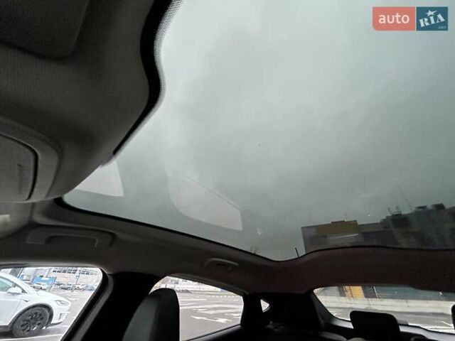 Красный Форд Mustang Mach-E, объемом двигателя 0 л и пробегом 80 тыс. км за 26500 $, фото 17 на Automoto.ua