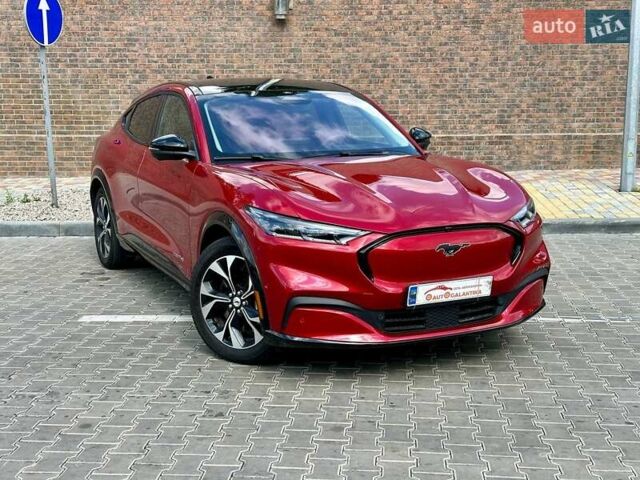 Красный Форд Mustang Mach-E, объемом двигателя 0 л и пробегом 14 тыс. км за 30999 $, фото 6 на Automoto.ua