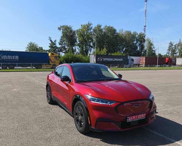 Красный Форд Mustang Mach-E, объемом двигателя 0 л и пробегом 59 тыс. км за 27000 $, фото 1 на Automoto.ua