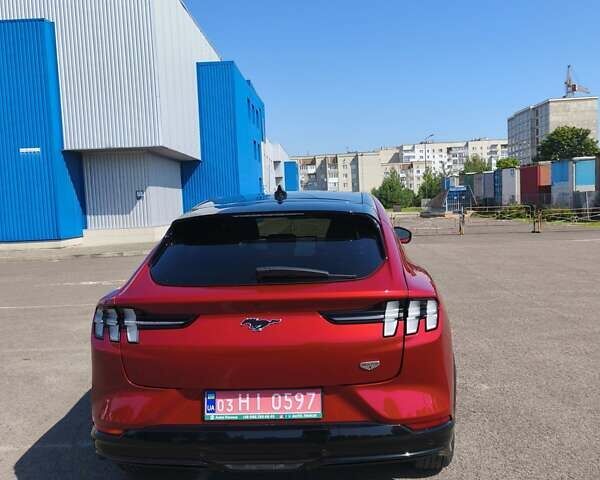 Красный Форд Mustang Mach-E, объемом двигателя 0 л и пробегом 59 тыс. км за 27000 $, фото 21 на Automoto.ua
