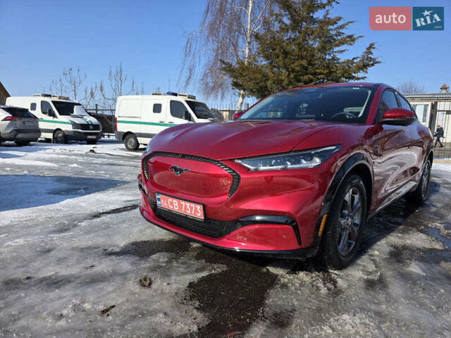 Красный Форд Mustang Mach-E, объемом двигателя 0 л и пробегом 38 тыс. км за 27500 $, фото 5 на Automoto.ua