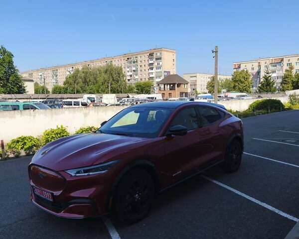 Красный Форд Mustang Mach-E, объемом двигателя 0 л и пробегом 59 тыс. км за 27000 $, фото 13 на Automoto.ua