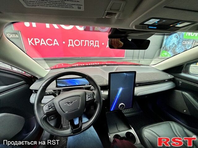 Червоний Форд Mustang Mach-E, об'ємом двигуна 0.35 л та пробігом 80 тис. км за 26500 $, фото 10 на Automoto.ua