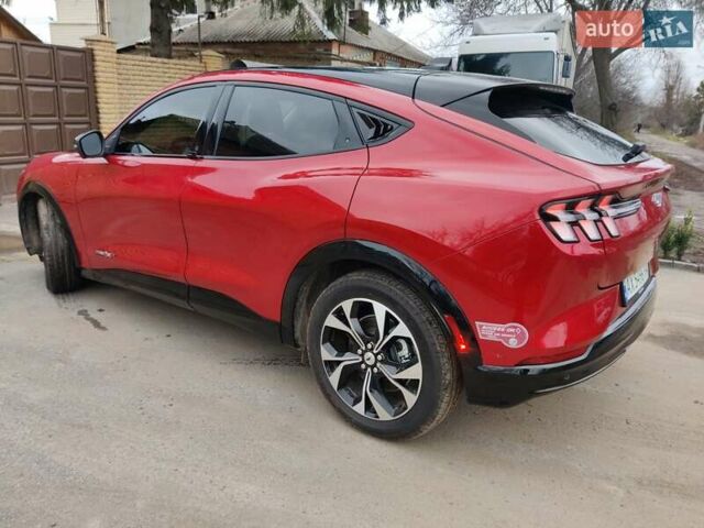 Красный Форд Mustang Mach-E, объемом двигателя 0 л и пробегом 6 тыс. км за 26999 $, фото 12 на Automoto.ua
