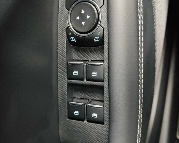 Красный Форд Mustang Mach-E, объемом двигателя 0 л и пробегом 6 тыс. км за 26999 $, фото 29 на Automoto.ua