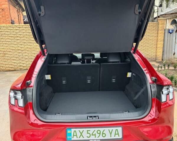 Красный Форд Mustang Mach-E, объемом двигателя 0 л и пробегом 6 тыс. км за 26999 $, фото 15 на Automoto.ua