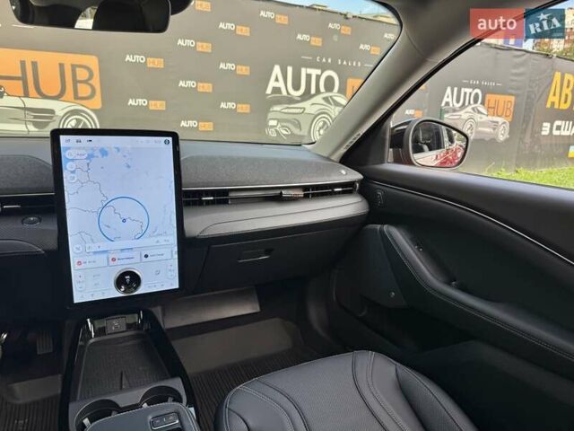 Червоний Форд Mustang Mach-E, об'ємом двигуна 0 л та пробігом 6 тис. км за 32500 $, фото 17 на Automoto.ua