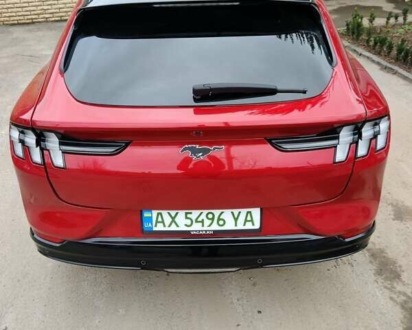 Красный Форд Mustang Mach-E, объемом двигателя 0 л и пробегом 6 тыс. км за 26999 $, фото 9 на Automoto.ua