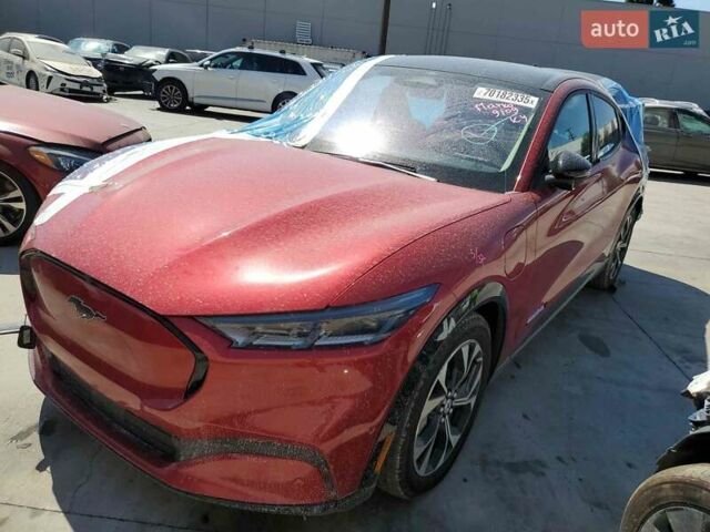 Красный Форд Mustang Mach-E, объемом двигателя 0 л и пробегом 340 тыс. км за 23500 $, фото 12 на Automoto.ua