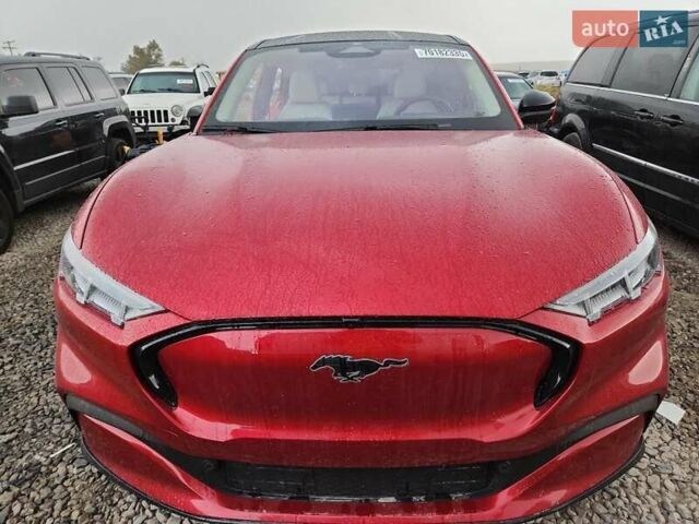 Красный Форд Mustang Mach-E, объемом двигателя 0 л и пробегом 340 тыс. км за 23500 $, фото 9 на Automoto.ua