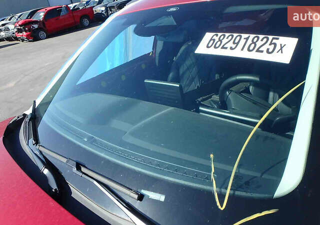 Красный Форд Mustang Mach-E, объемом двигателя 0 л и пробегом 27 тыс. км за 16000 $, фото 9 на Automoto.ua