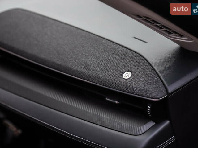 Красный Форд Mustang Mach-E, объемом двигателя 0 л и пробегом 7 тыс. км за 32000 $, фото 12 на Automoto.ua