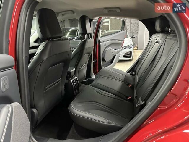 Красный Форд Mustang Mach-E, объемом двигателя 0 л и пробегом 25 тыс. км за 32800 $, фото 34 на Automoto.ua