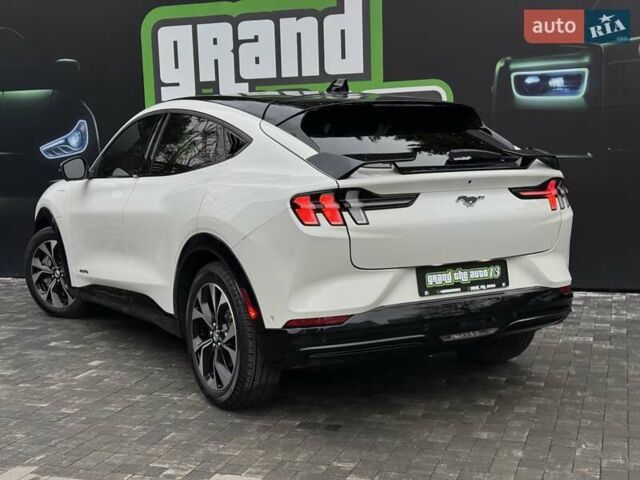 Форд Mustang Mach-E, объемом двигателя 0 л и пробегом 25 тыс. км за 25990 $, фото 41 на Automoto.ua
