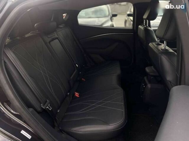 Форд Mustang Mach-E, объемом двигателя 0 л и пробегом 49 тыс. км за 27000 $, фото 20 на Automoto.ua