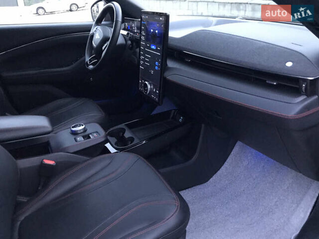 Форд Mustang Mach-E, объемом двигателя 0 л и пробегом 78 тыс. км за 29700 $, фото 20 на Automoto.ua