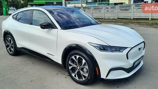 Форд Mustang Mach-E, объемом двигателя 0 л и пробегом 24 тыс. км за 30033 $, фото 1 на Automoto.ua