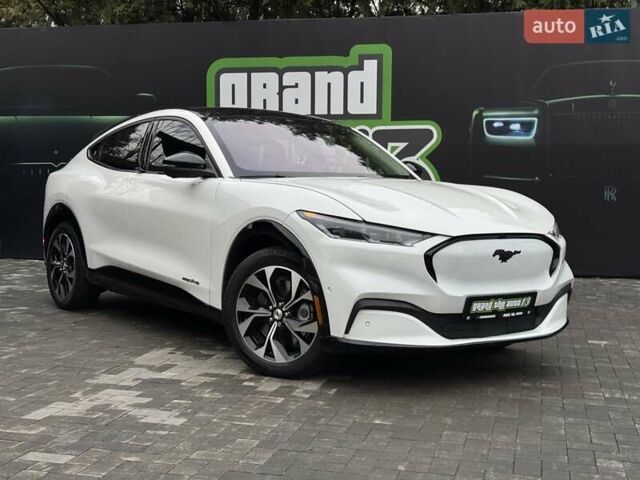 Форд Mustang Mach-E, объемом двигателя 0 л и пробегом 25 тыс. км за 25990 $, фото 6 на Automoto.ua