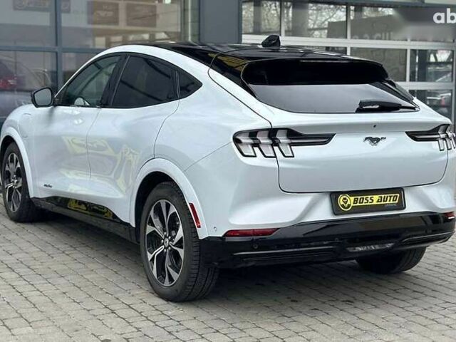 Форд Mustang Mach-E, объемом двигателя 0 л и пробегом 72 тыс. км за 27900 $, фото 3 на Automoto.ua