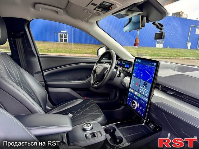 Форд Mustang Mach-E, объемом двигателя 0 л и пробегом 57 тыс. км за 27900 $, фото 11 на Automoto.ua